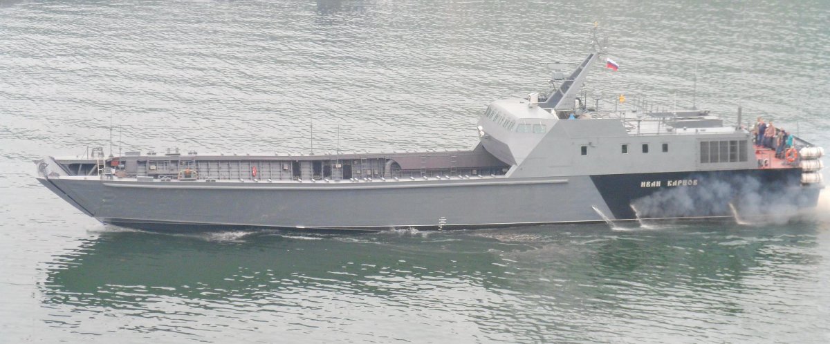 Десантный катер проекта 21820 Дюгонь