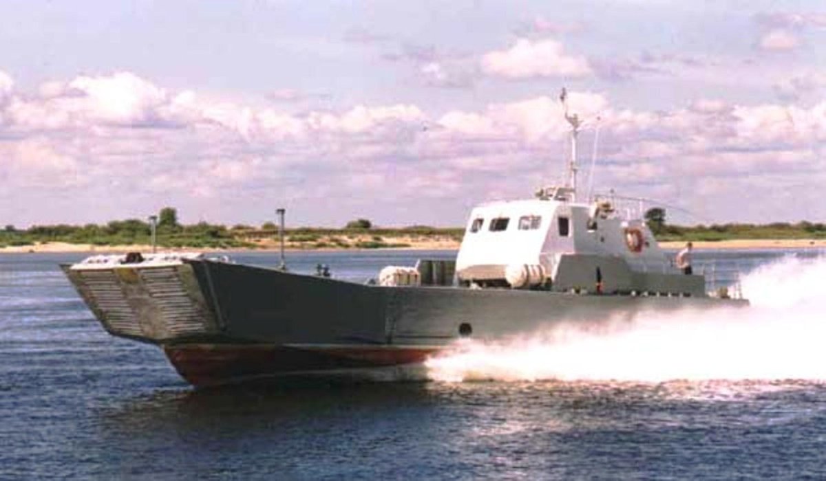 Десантный катер Серна