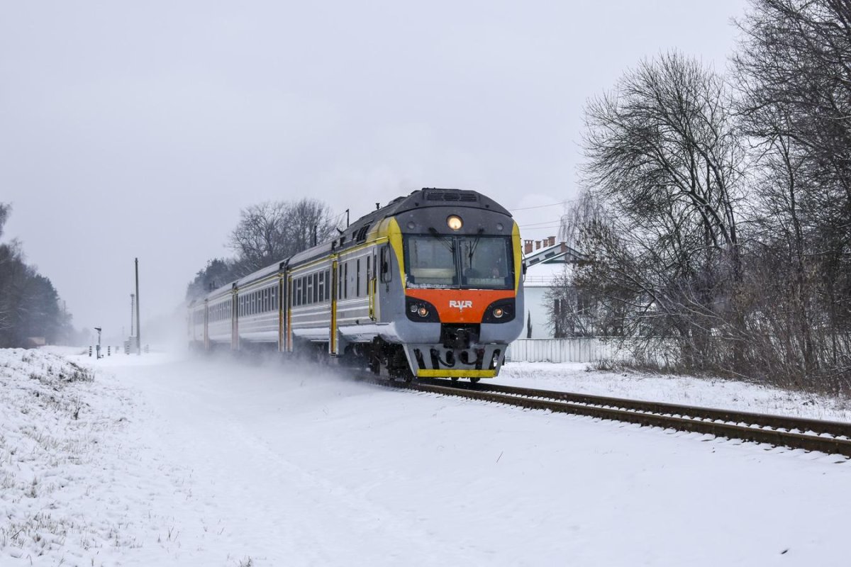 Дизель поезд др1б салон