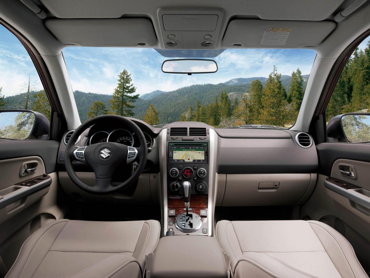 Grand Vitara 2013 салон