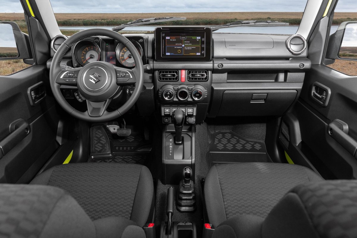 Suzuki Jimny 2021 салон