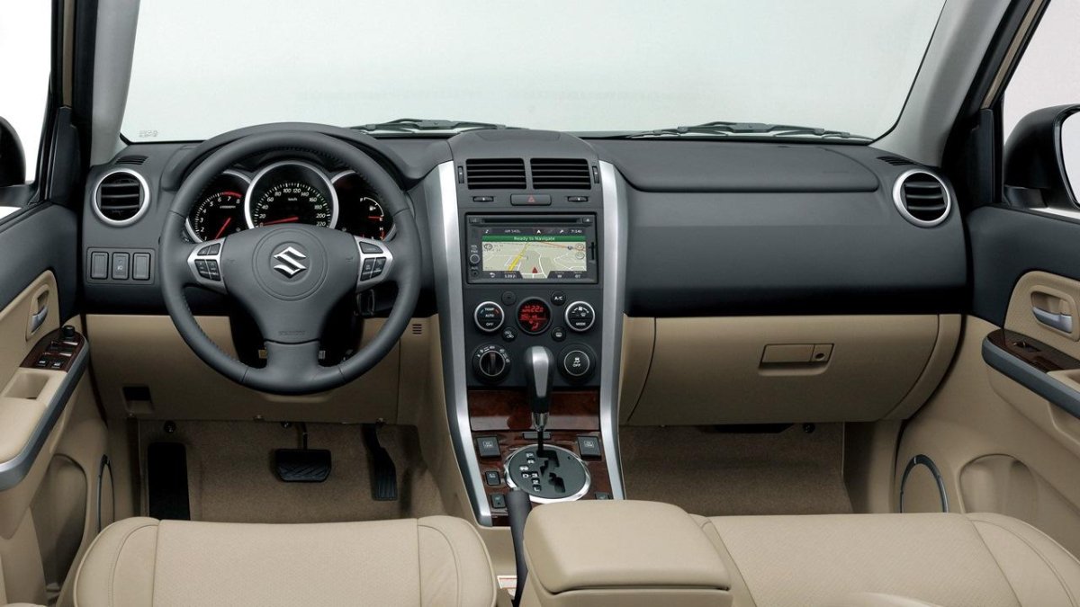 Suzuki Grand Vitara 2008 салон