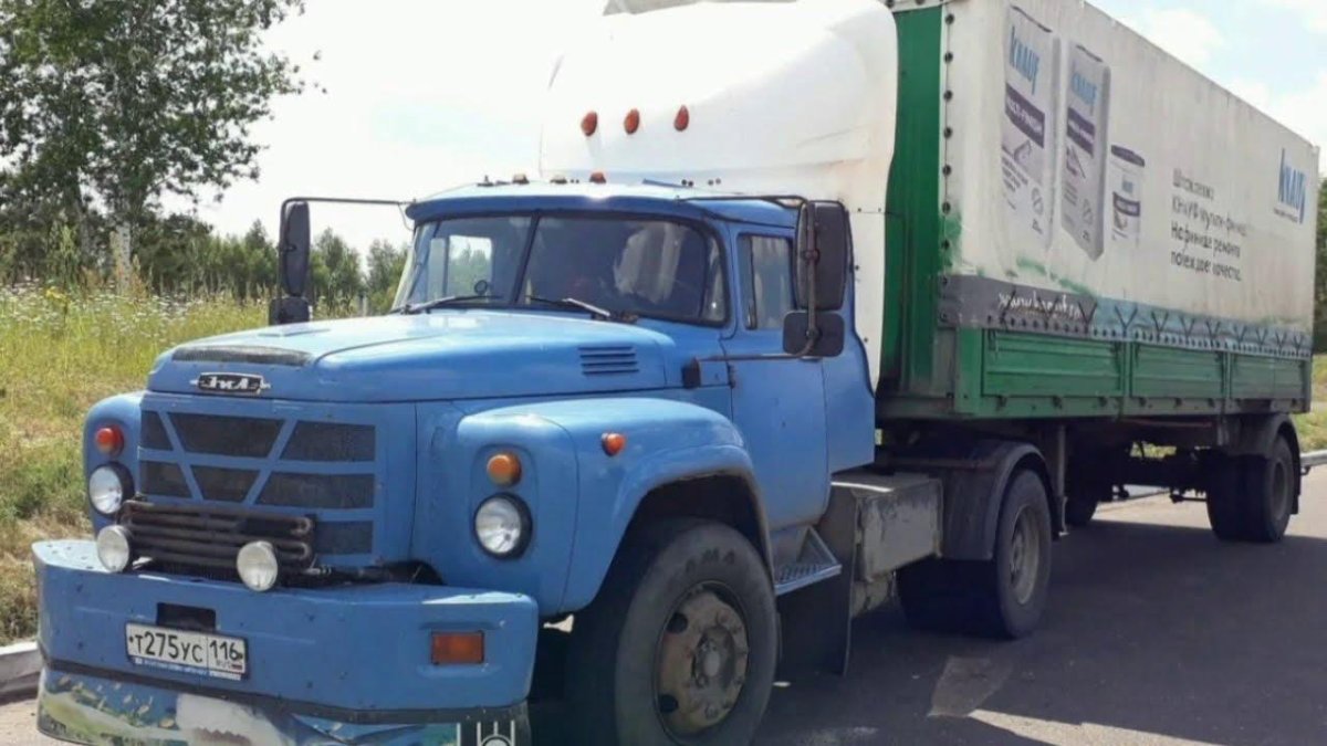 ЗИЛ 130 седельный тягач