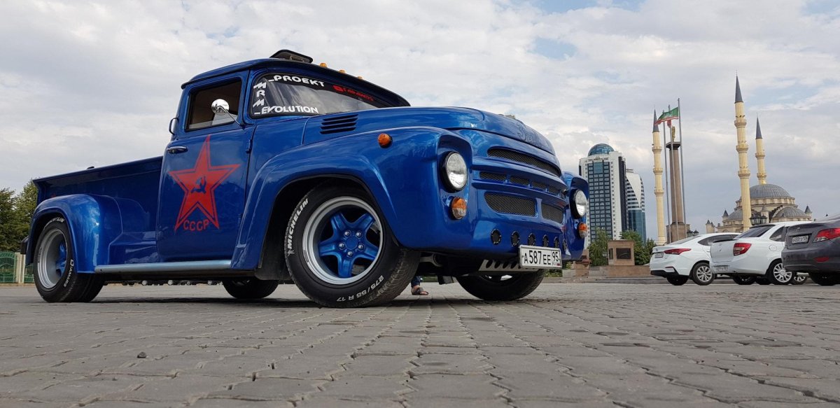 ЗИЛ 130 тюнингованный