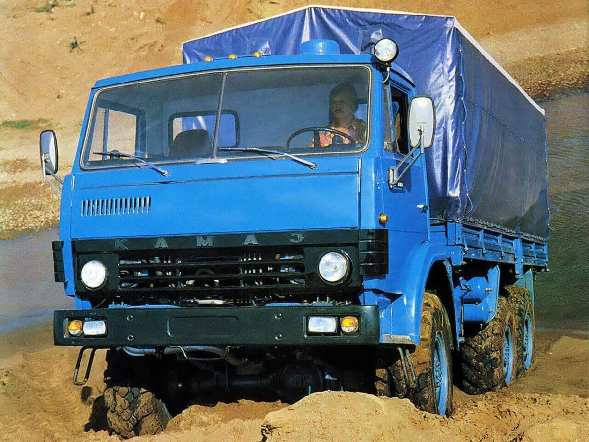 КАМАЗ 4310