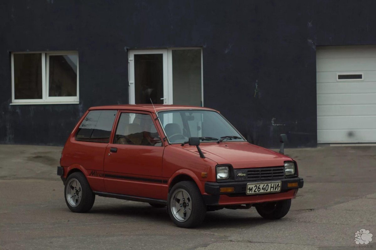 Daihatsu Mira l55
