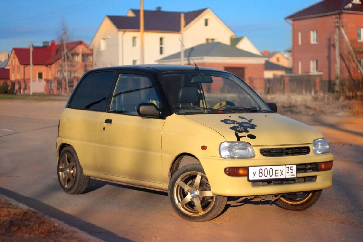 Daihatsu Ока
