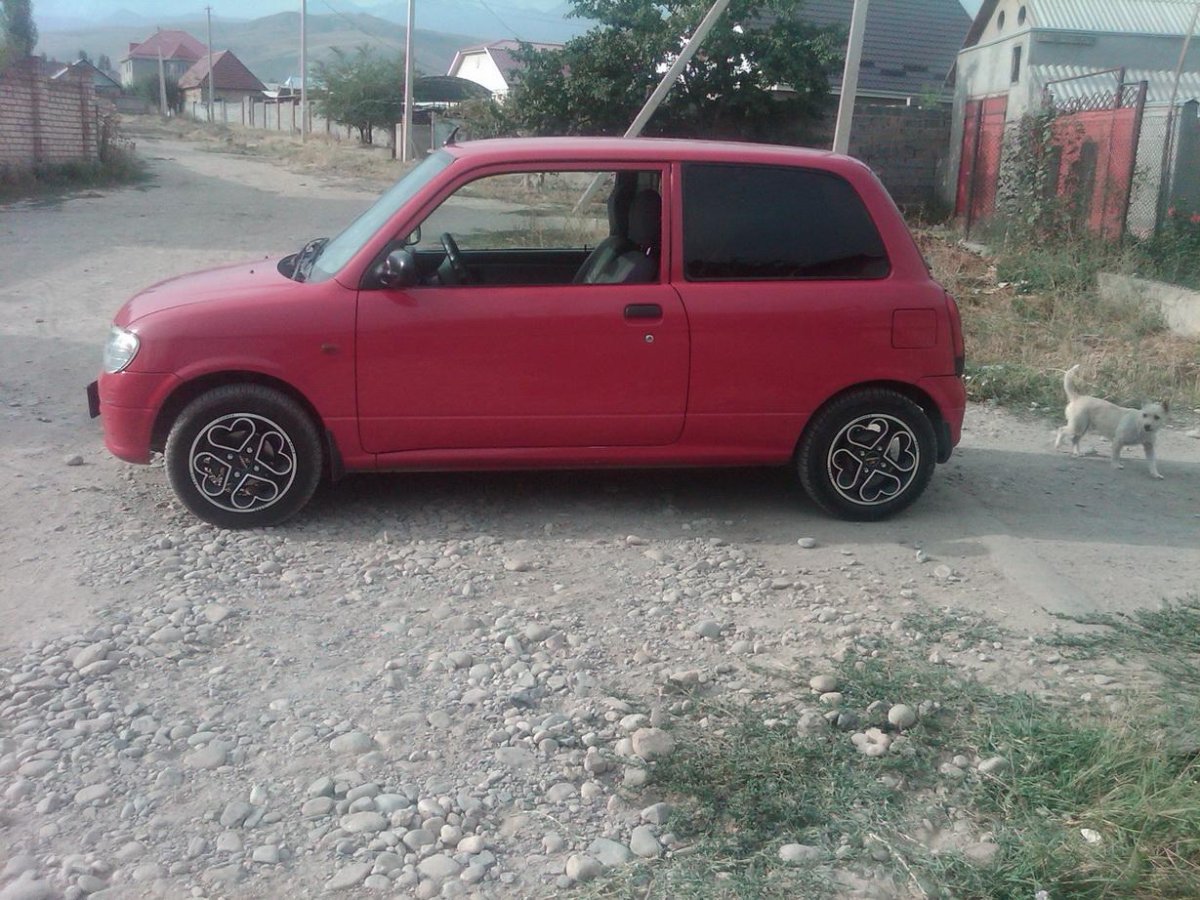 Дайхатсу Куоре 1999