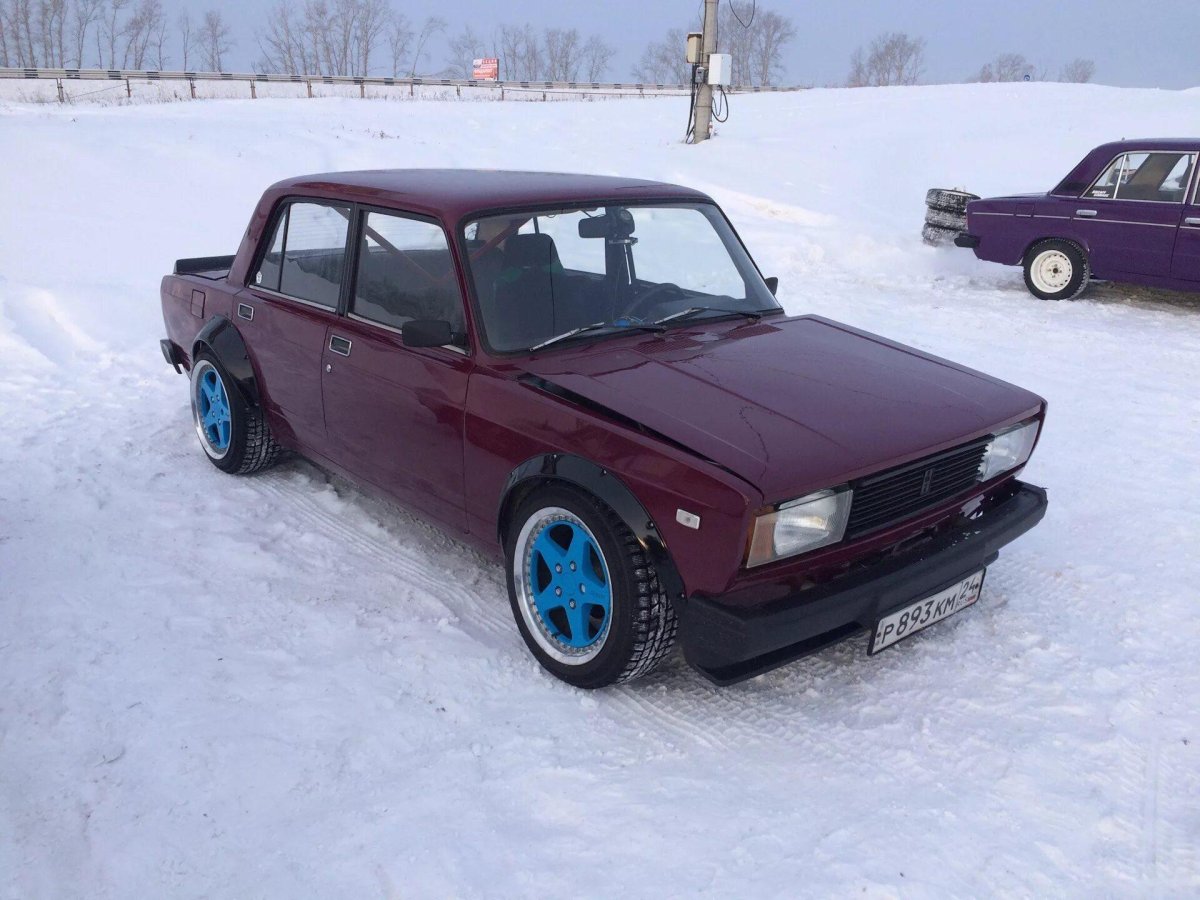 ВАЗ 2105 Вишневая БК