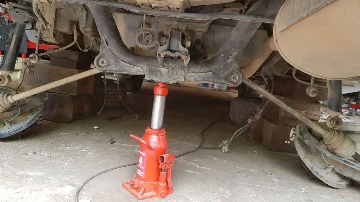 Съемник больших ушастых сайлентблоков Honda CR-V rd1