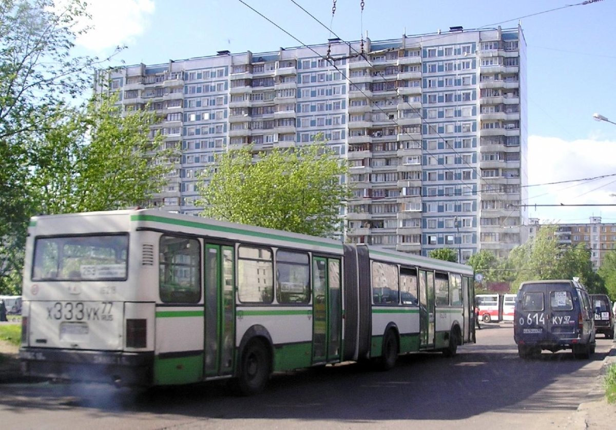 Икарус 435 2004