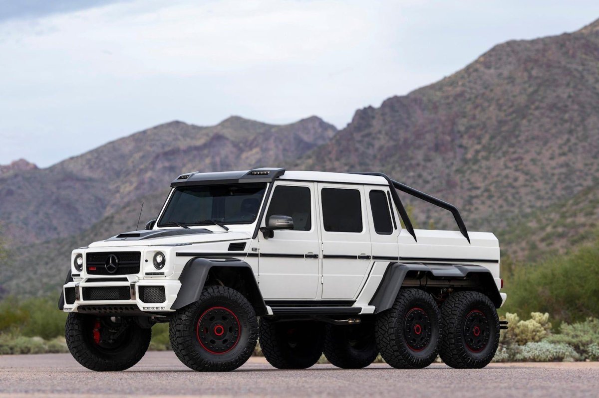 Mercedes g63 AMG 6x6