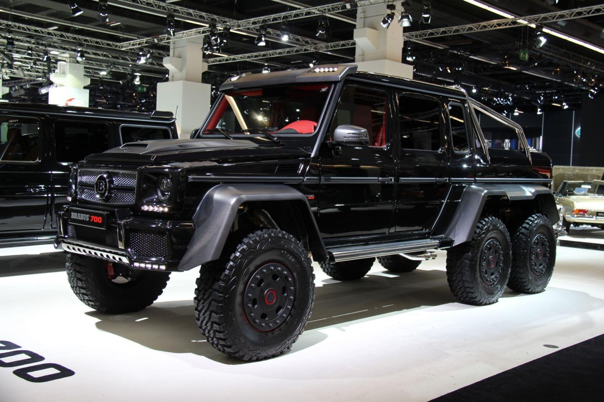 Brabus w463 6x6