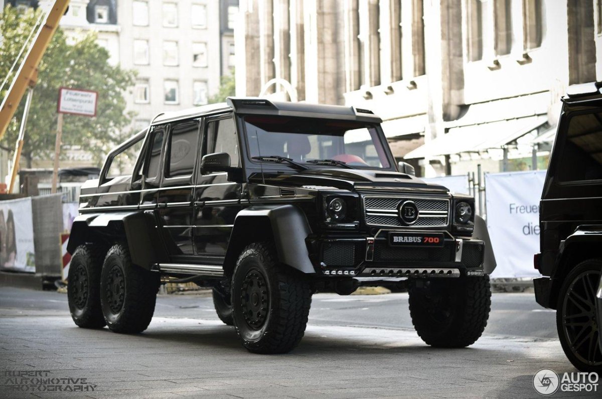 Mercedes 6x6 Brabus