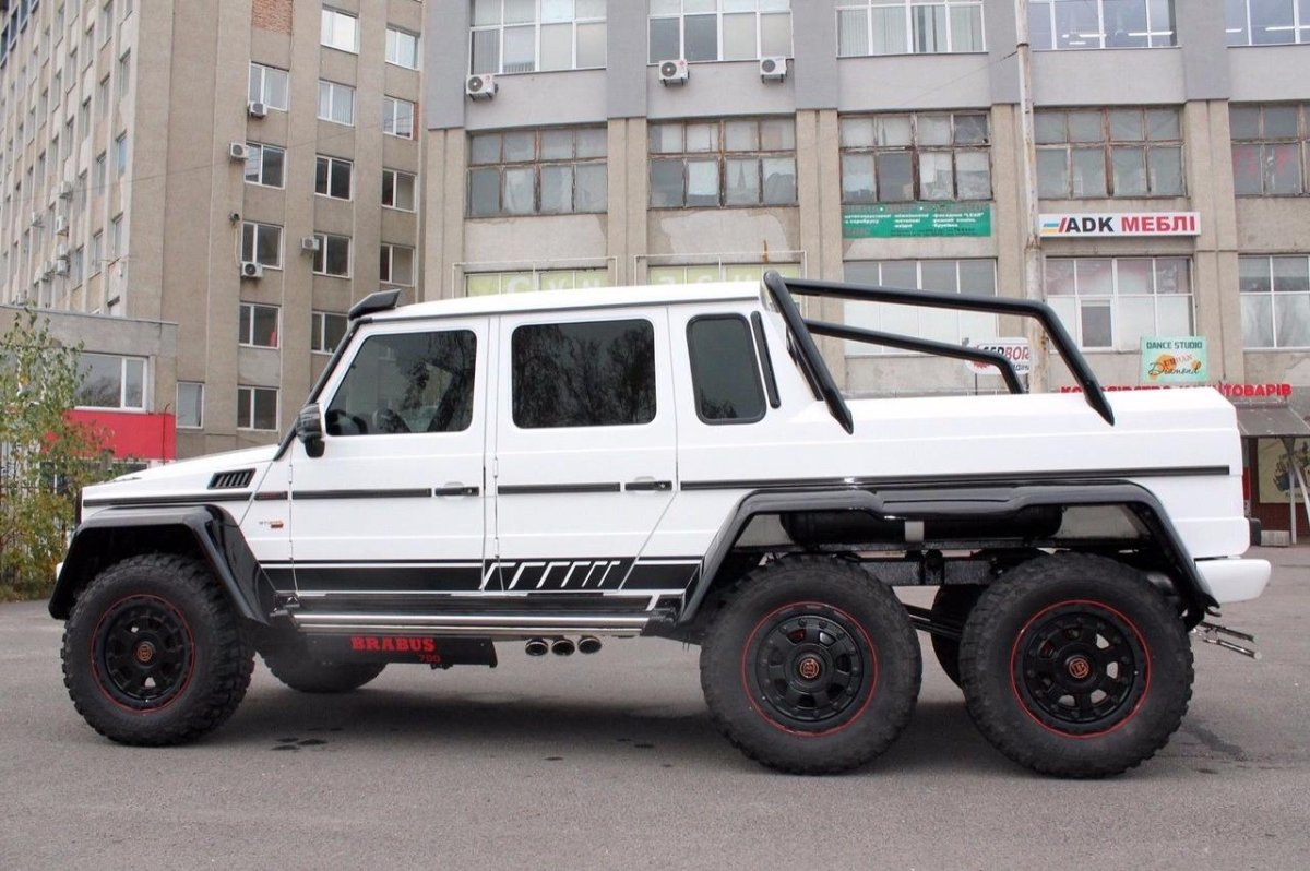 Mercedes 6x6 Brabus