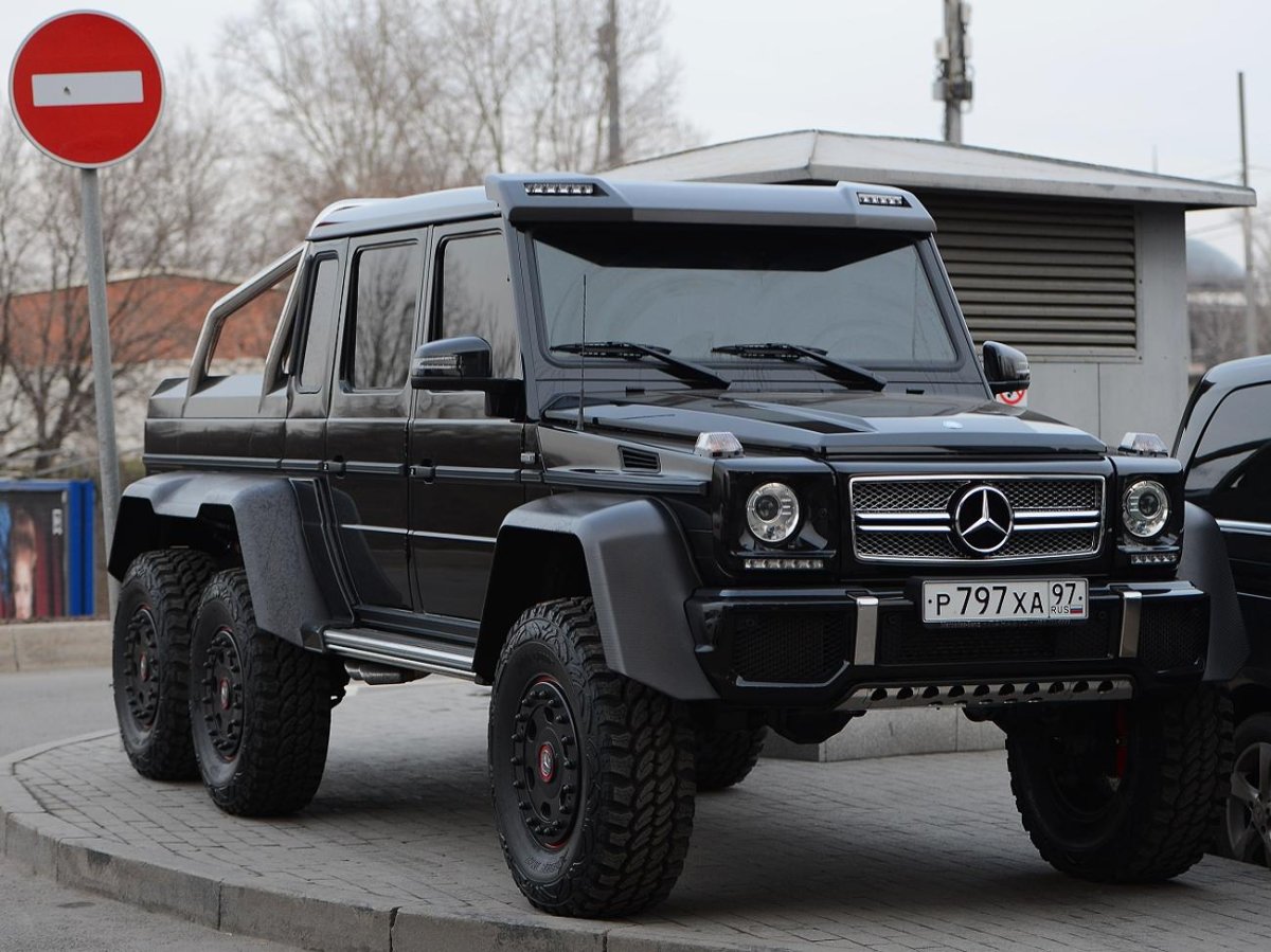 Mercedes g63 AMG 6x6