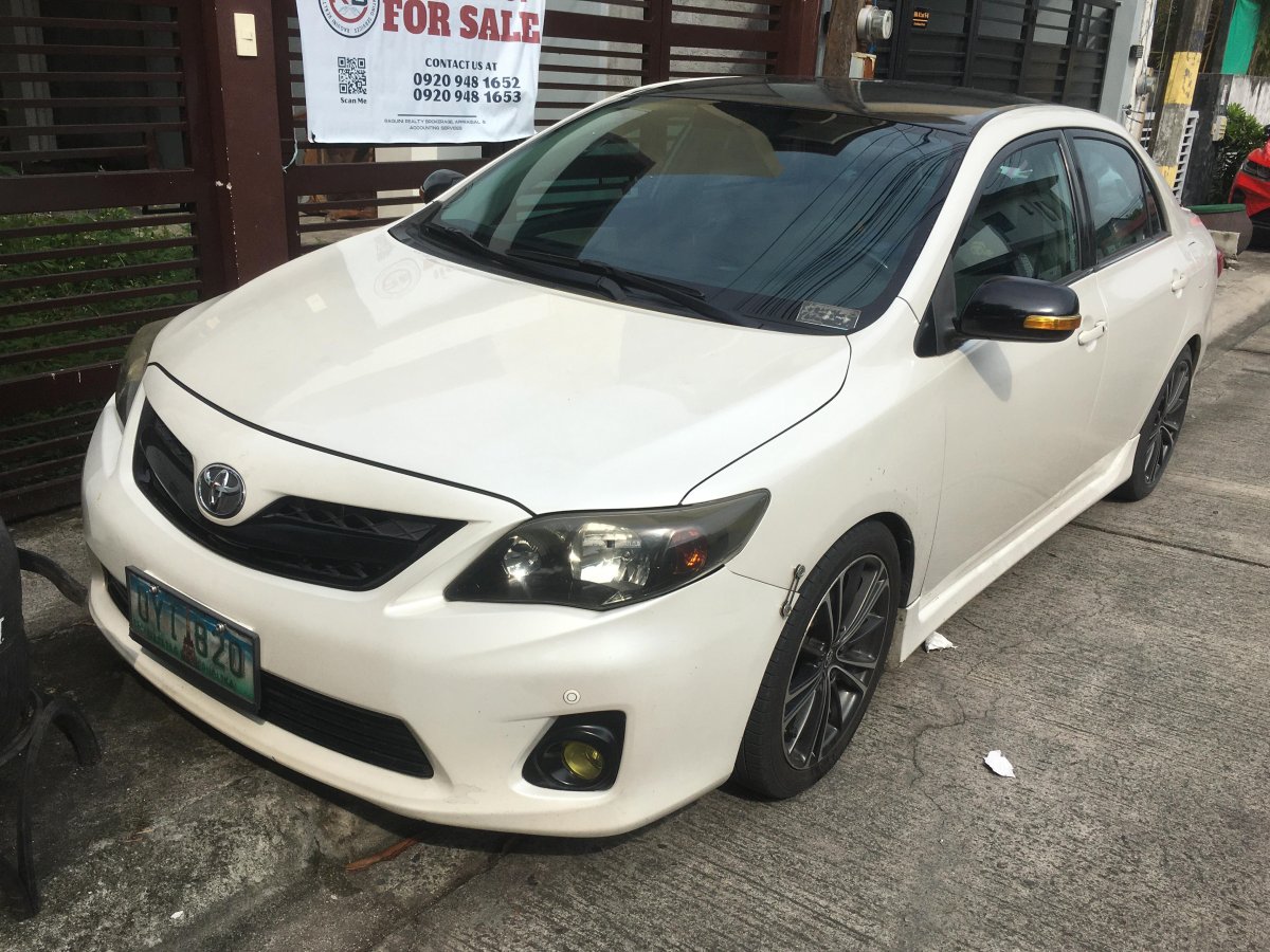 Toyota Corolla/Altis zwe211l