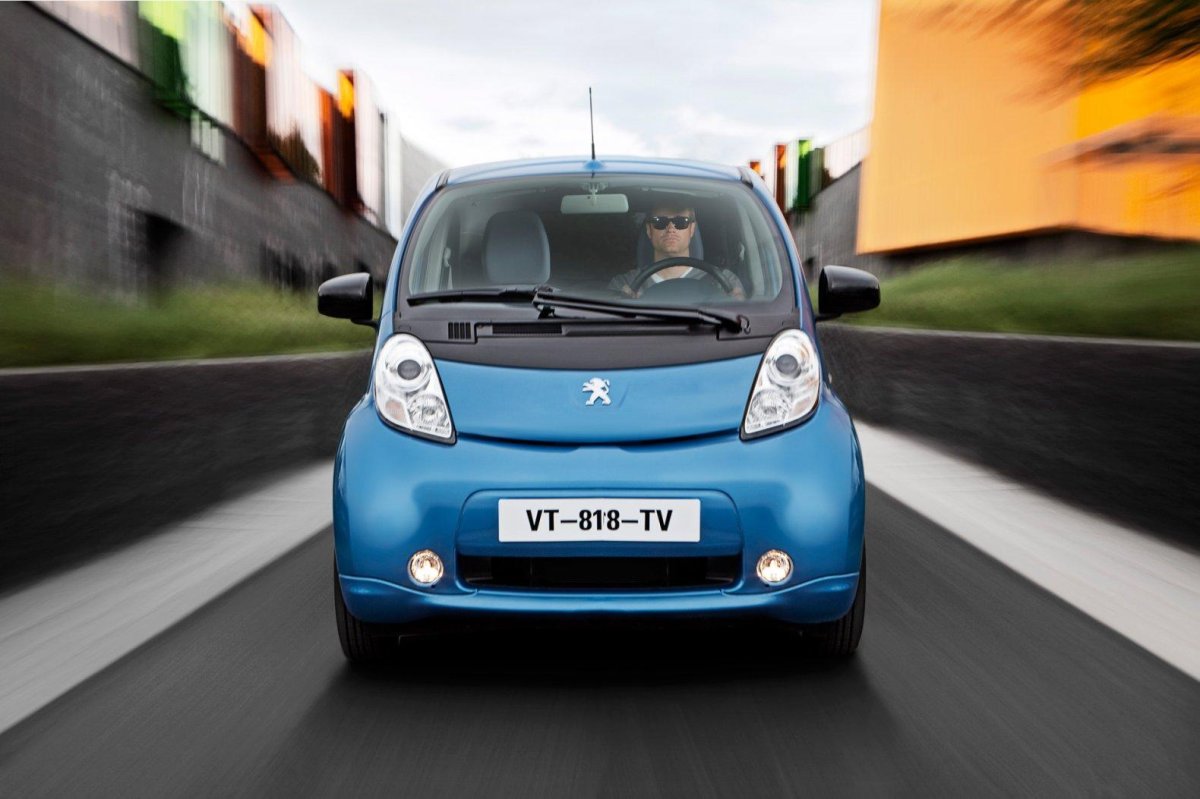 Электро Пежо Ион