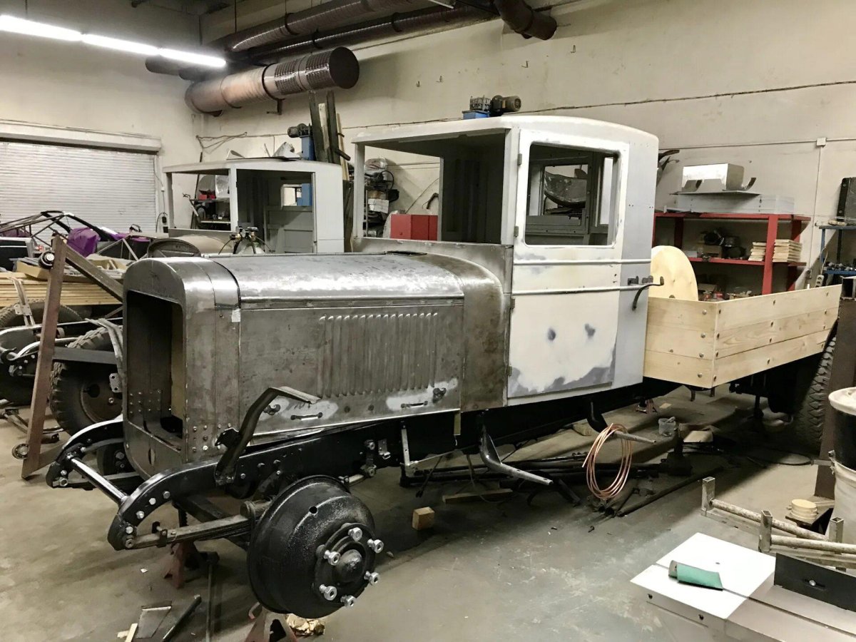 ЗИС-5 прожектор