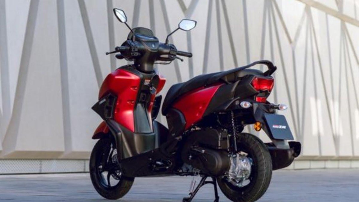 Rayzr 125