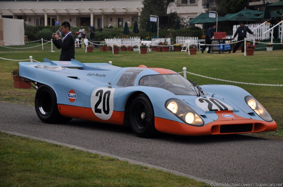 Porsche 907 Gulf
