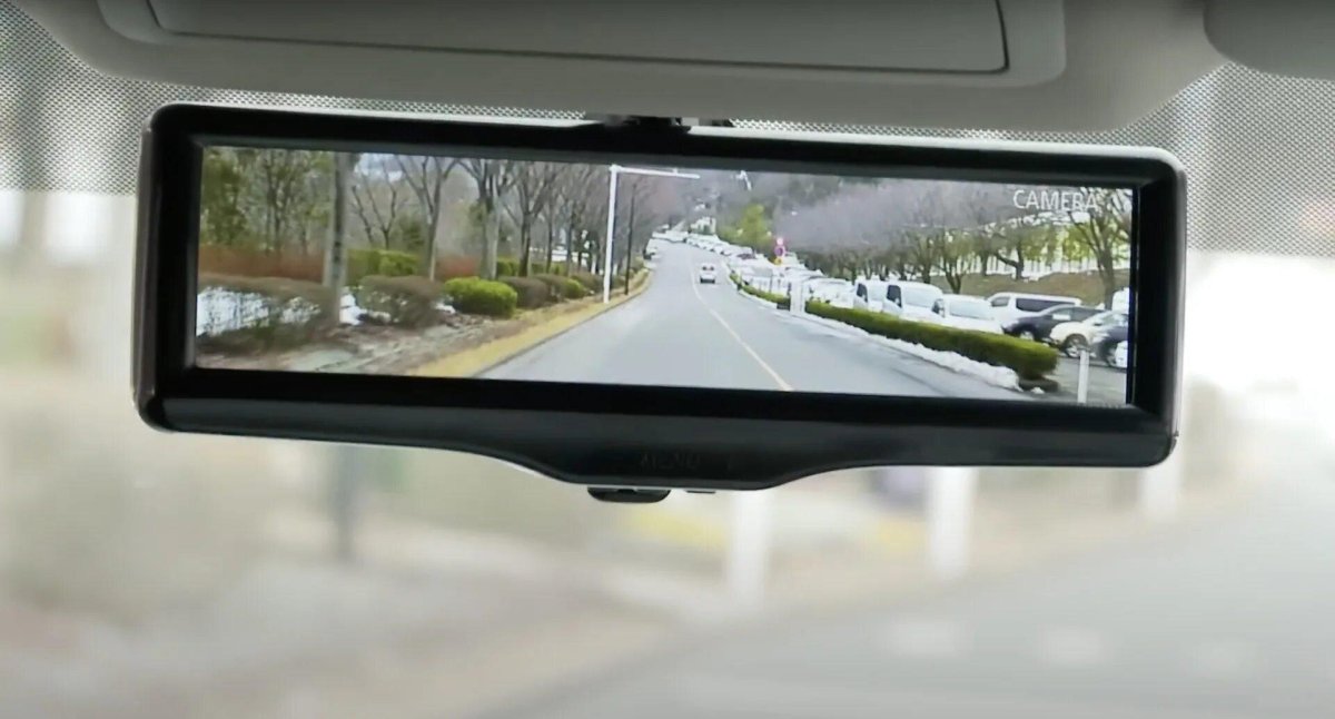 Smart Rearview Mirror Nissan