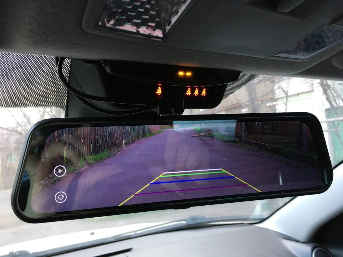 Видеорегистратор VVCAR-v17