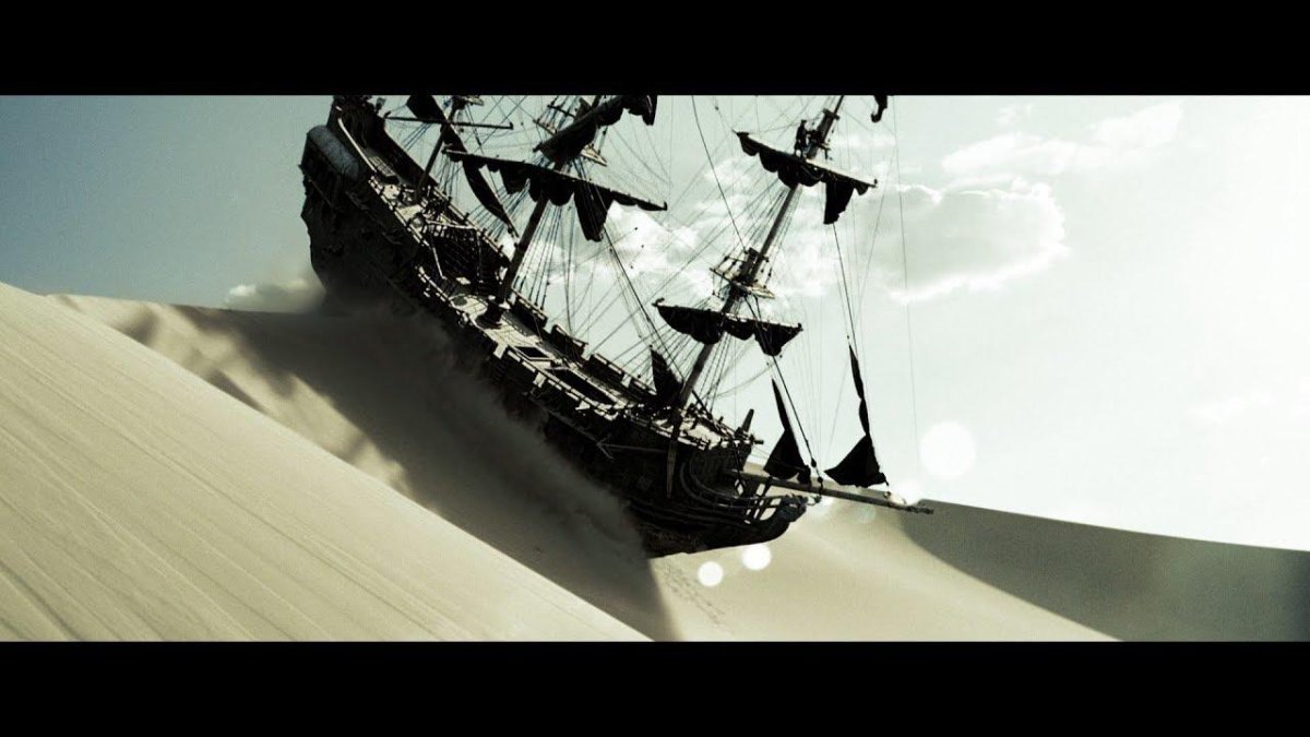 Черная Жемчужина из пиратов Карибского моря