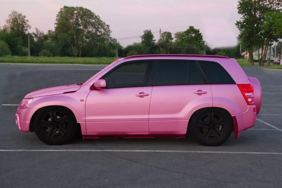 Сузуки Гранд Витара розовая