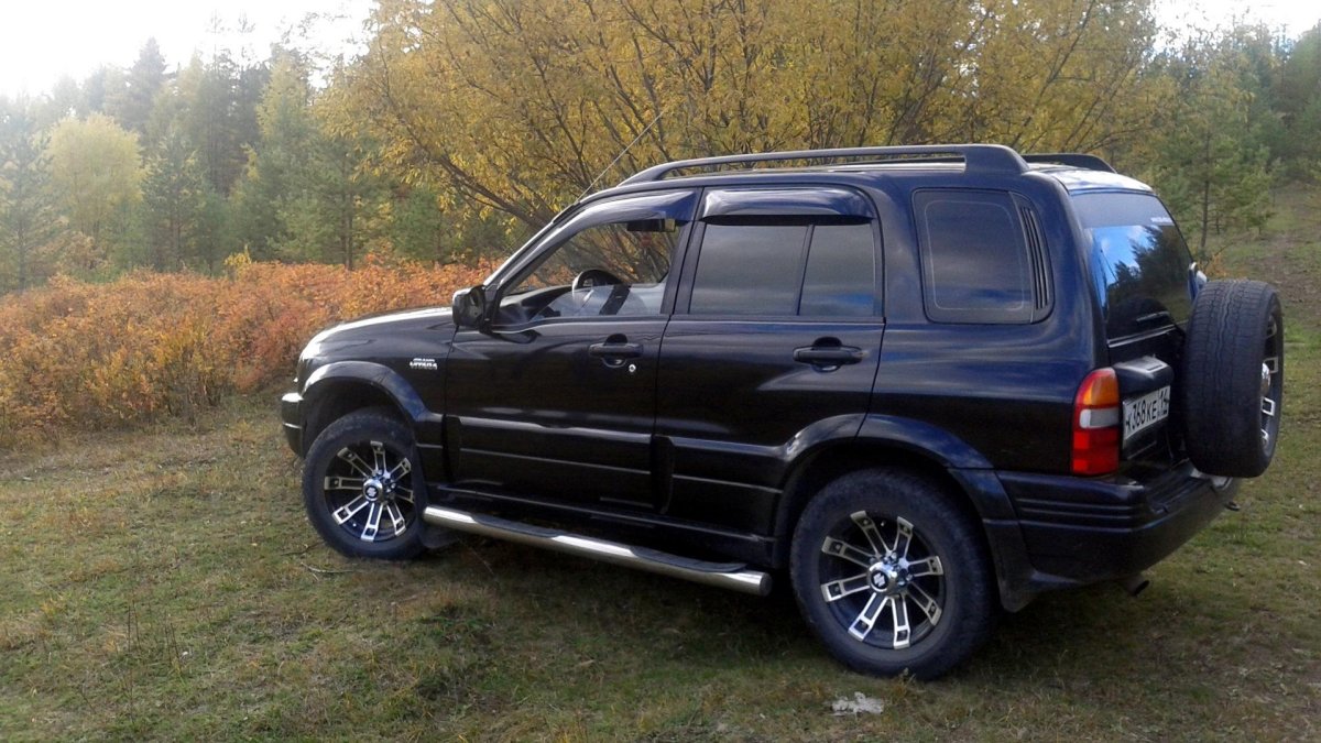 Сузуки Гранд Витара 2000г