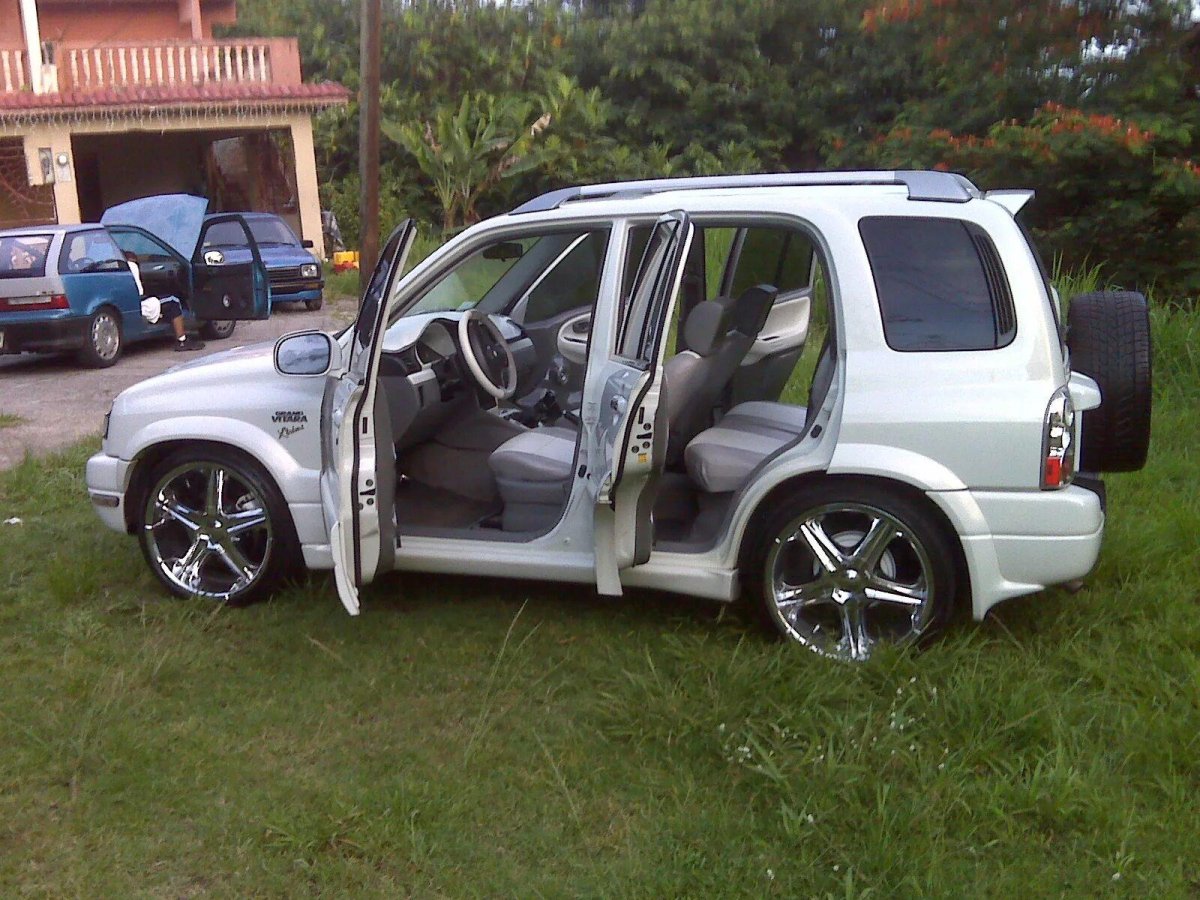 Suzuki Grand Vitara 2005