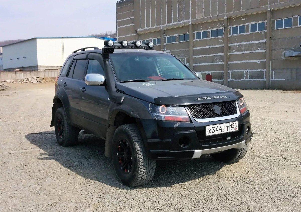 Suzuki Grand Vitara 2007 off Road Tuning