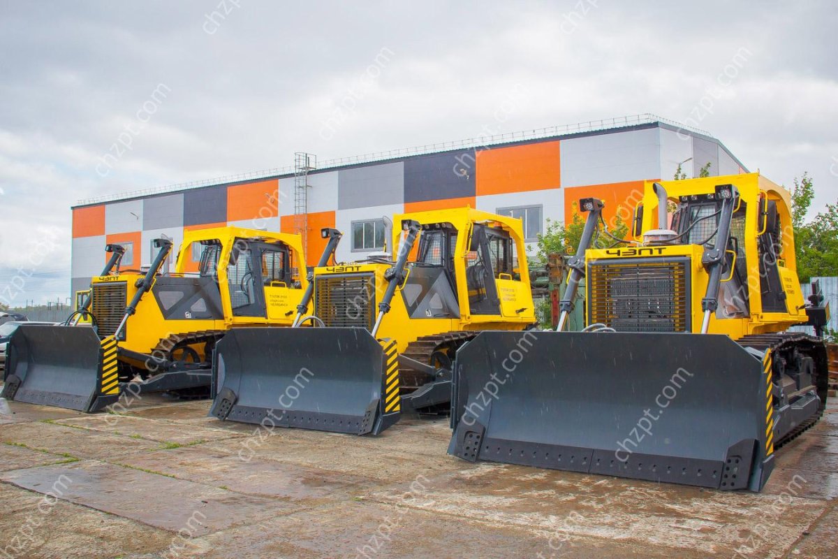 Бульдозер ЧЗПТ б10