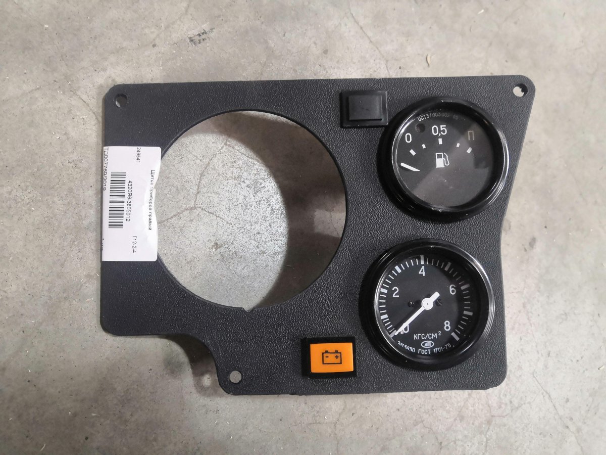 Щиток приборов правый 4320-3805012