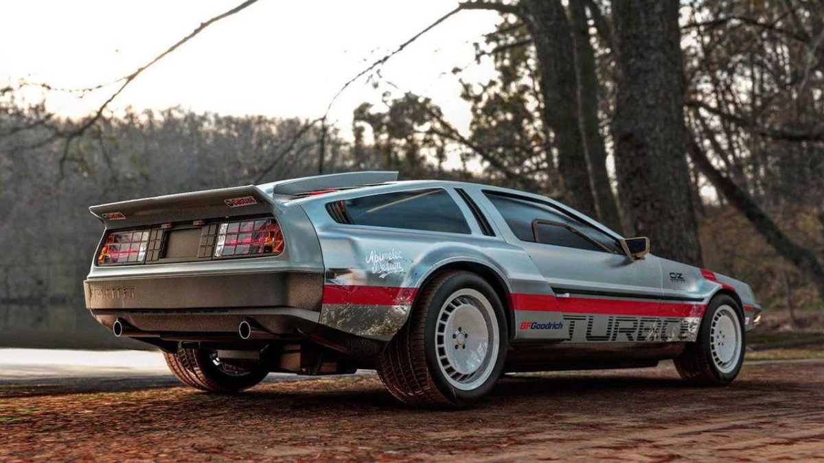 DELOREAN DMC-12