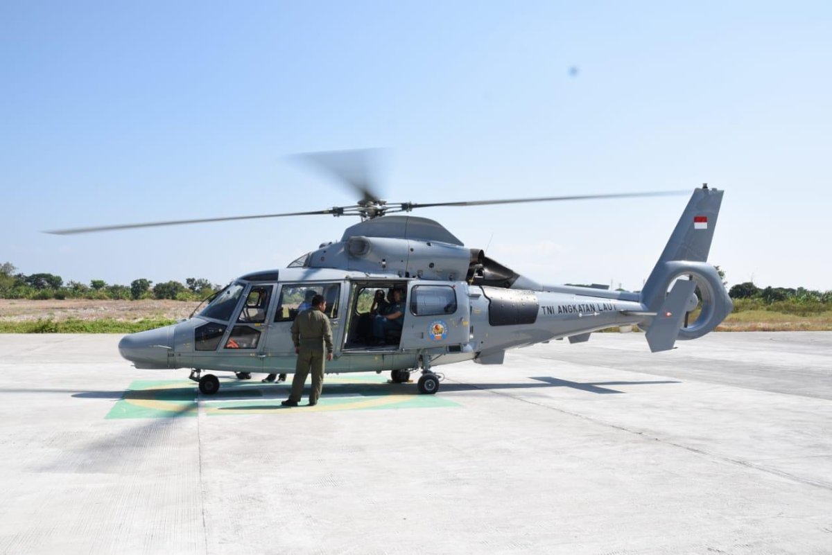 Eurocopter as 565 Panther