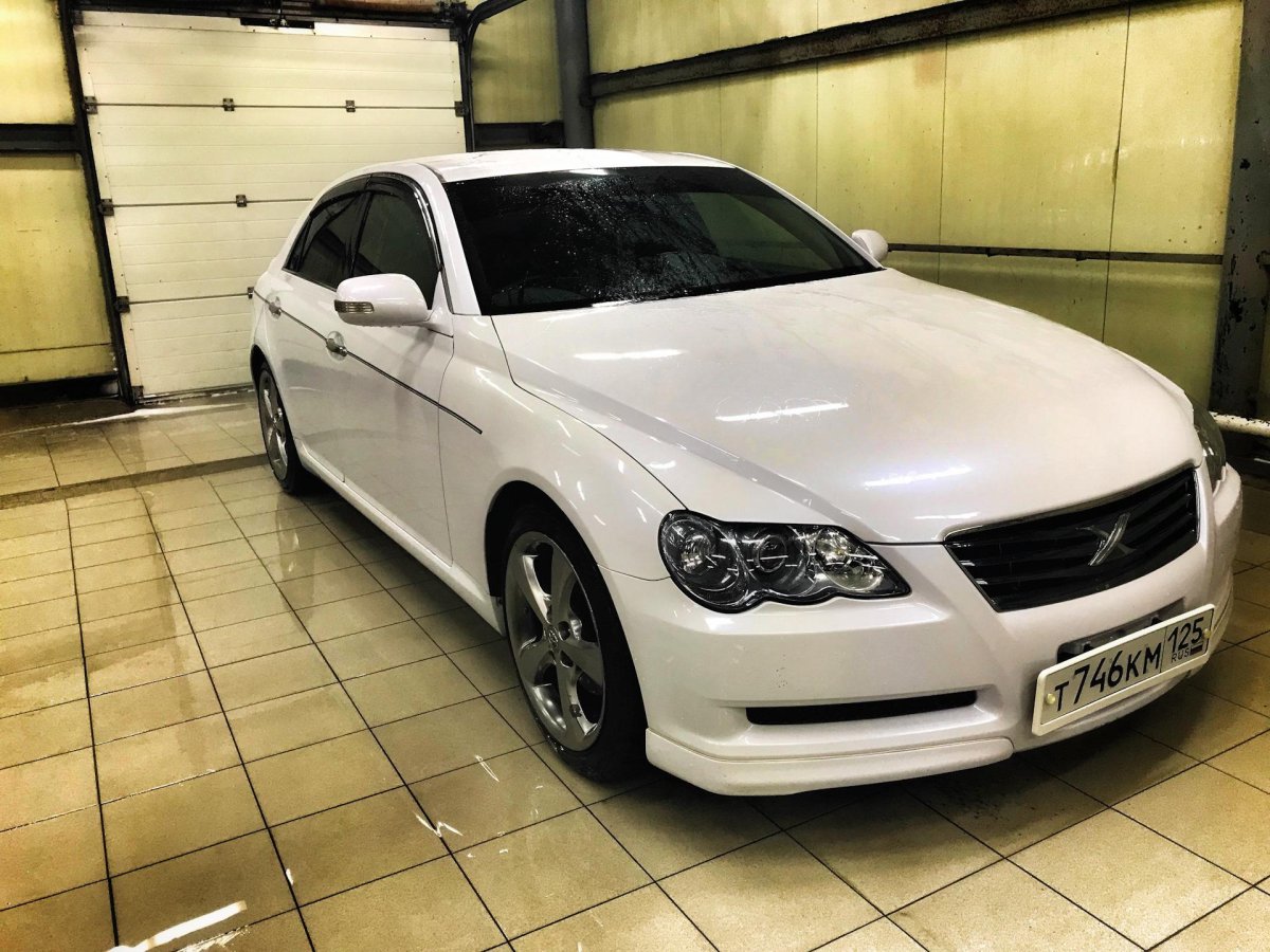 Toyota Mark x 2008