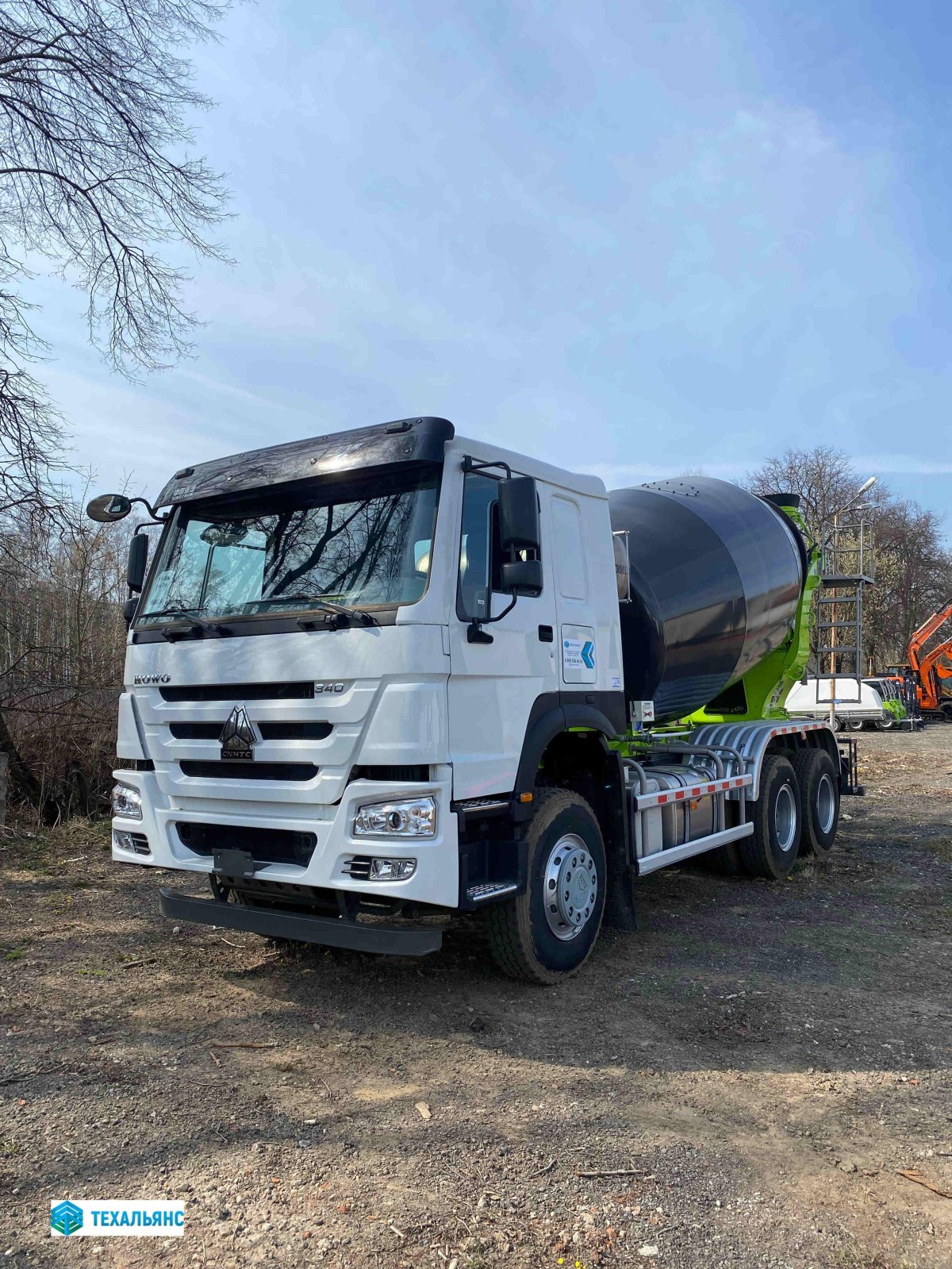 Автобетоносмеситель HOWO zz5327gjbn3847e