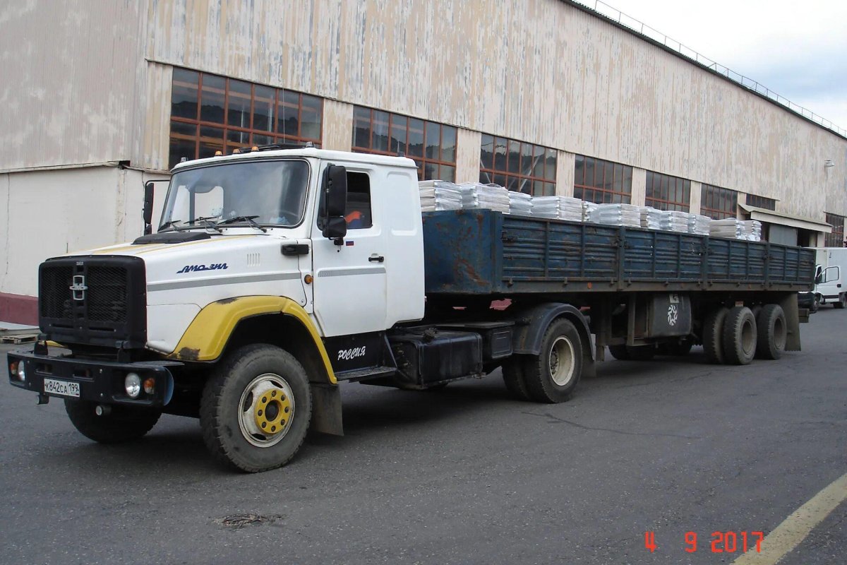 ЗИЛ 54236а седельный тягач