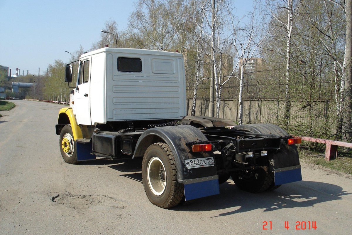 ЗИЛ 4421 седельный