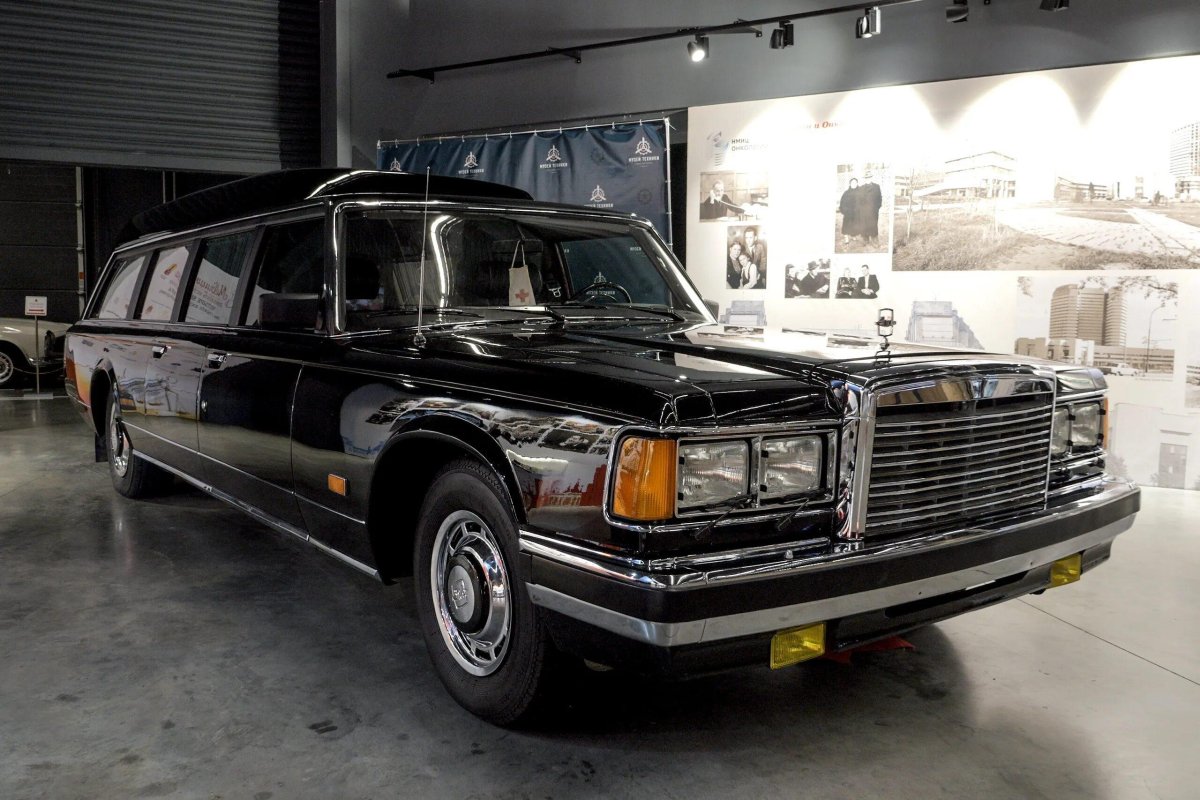 ЗИЛ представительского класса