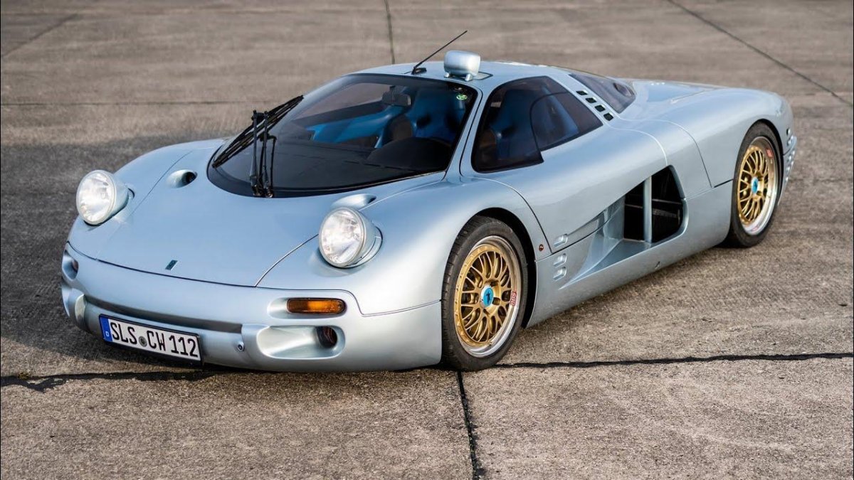 Isdera Commendatore 112i салон
