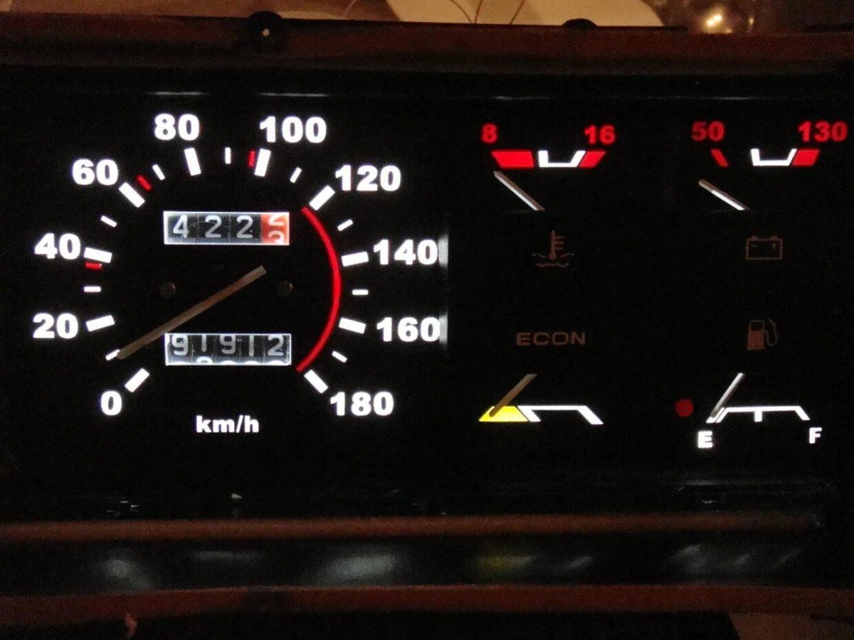 Приборная панель ВАЗ 2109