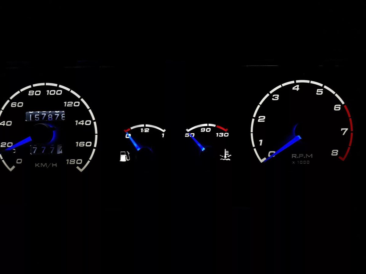 Приборная панель ВАЗ 2109