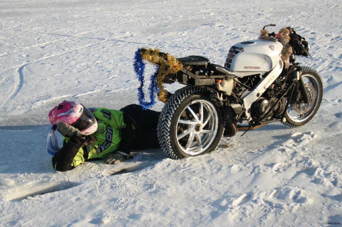 Зимний мотоцикл