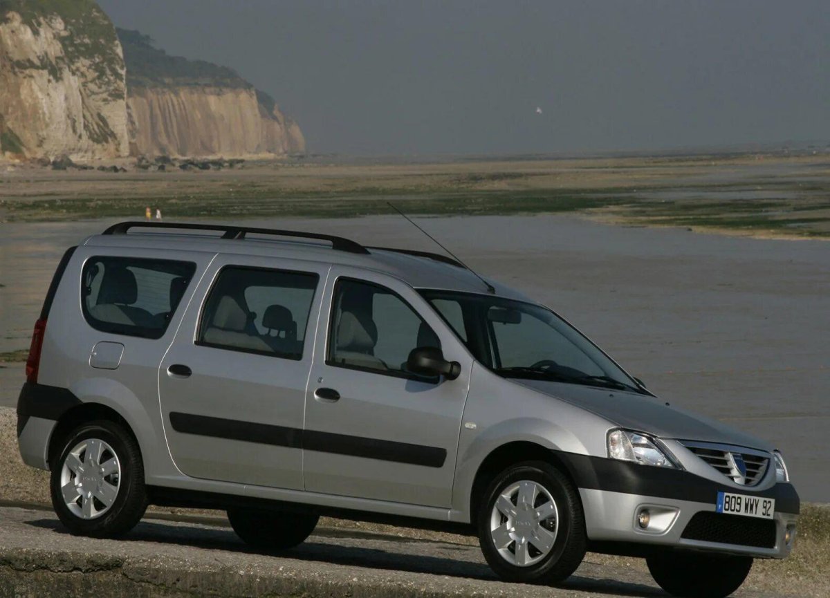 Renault Logan MCV 2006