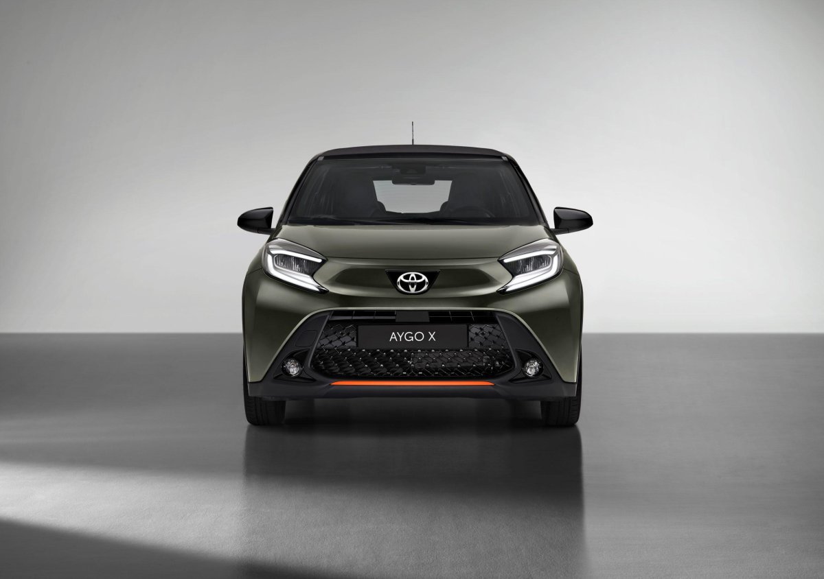 Toyota Aygo x 2021