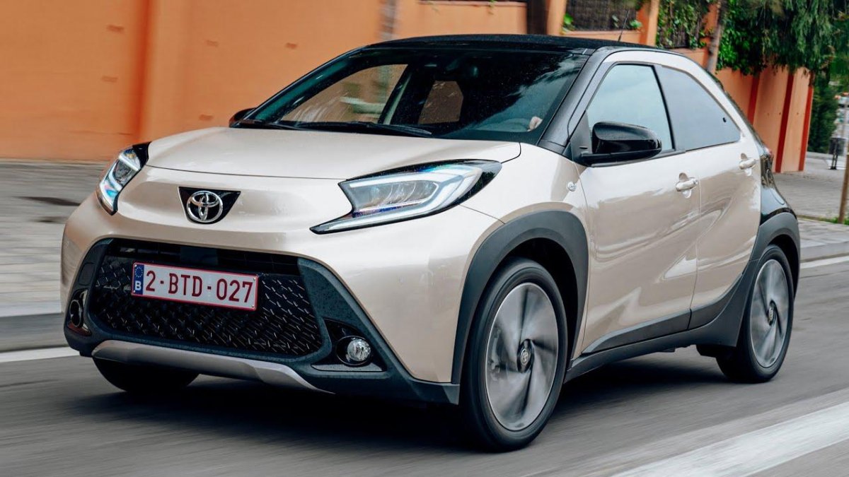 Тойота Айго 2022