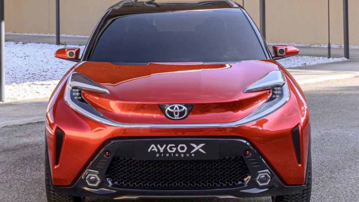 Тойота Aygo x 2022