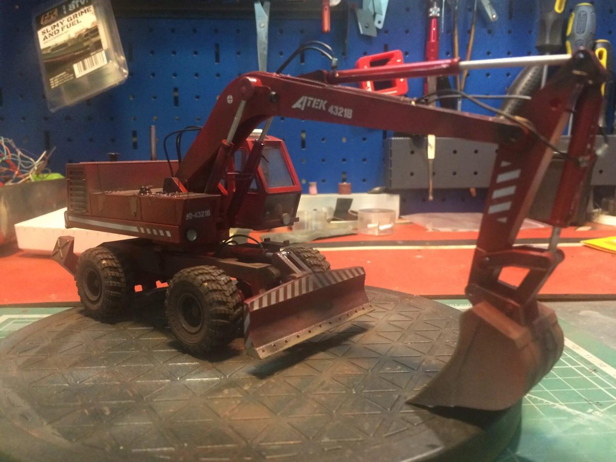 Экскаватор ЭО 4321 модель